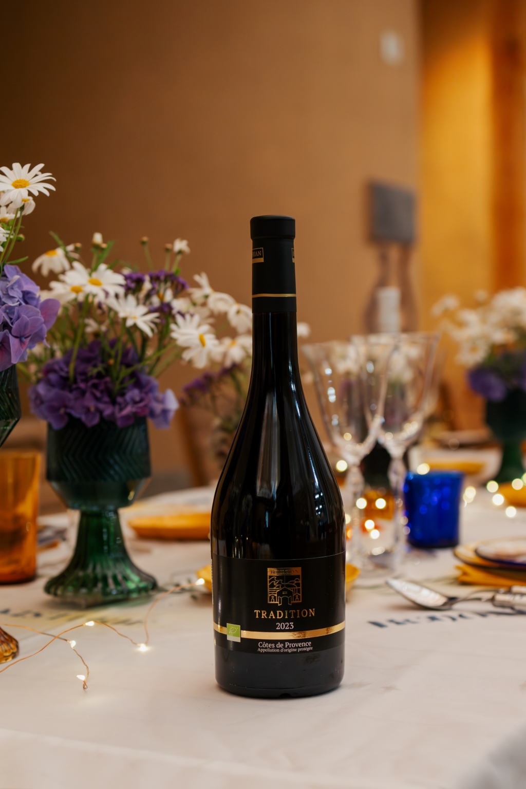 ORGANISATION DINER IMMERSIF VIGNOBLE PROVENCE PRIVATISATION EXCLUSIVE AGENCE HEDONISTERIE