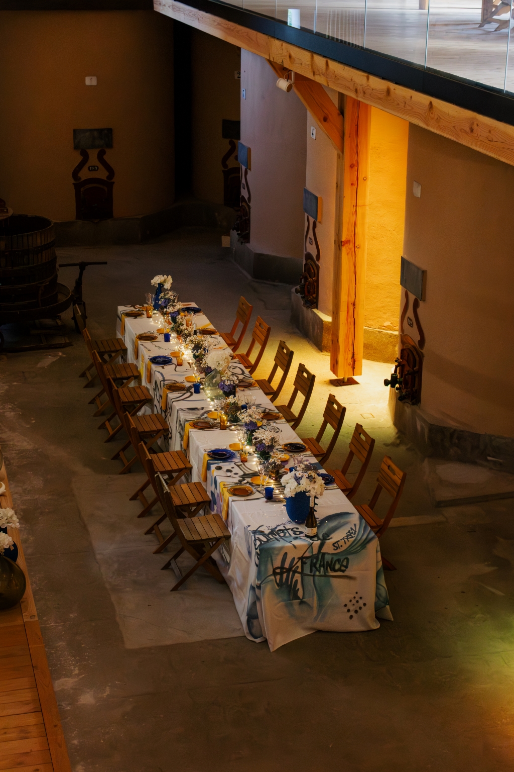 ORGANISATION DINER IMMERSIF VIGNOBLE PROVENCE PRIVATISATION EXCLUSIVE AGENCE HEDONISTERIE