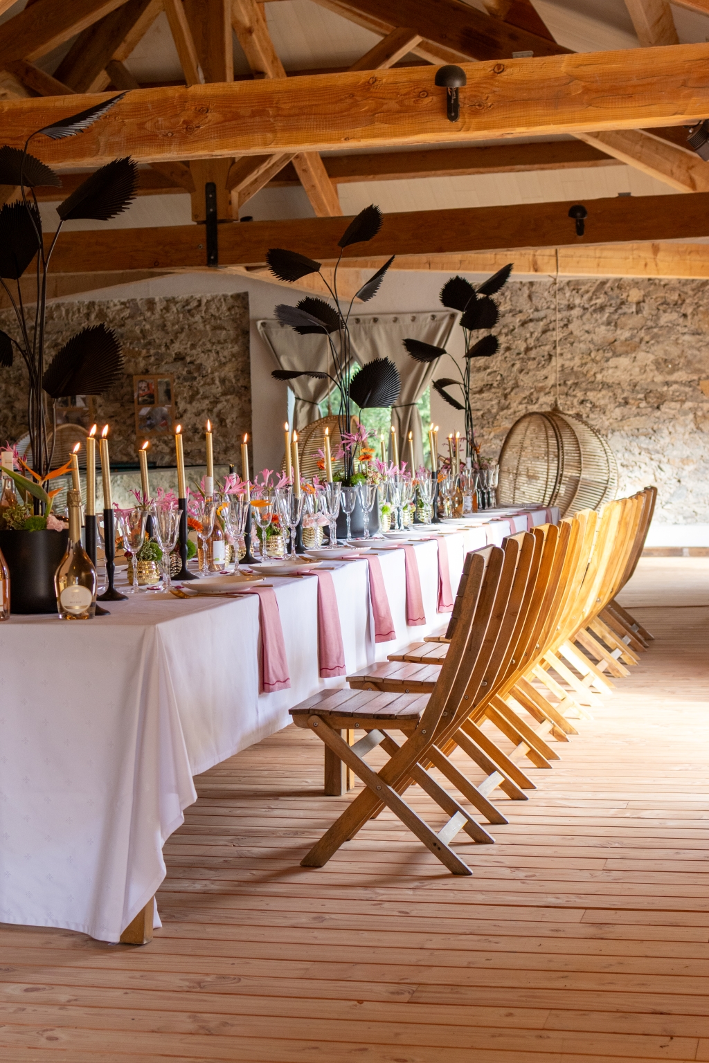 ORGANISATION CORPORATE DINER-VIGNOBLE-DEGUSTATION-DE-VINS-EXCLUSIF-IMMERSIF-VIGNOBLE-AGENCE-HEDONISTERIE