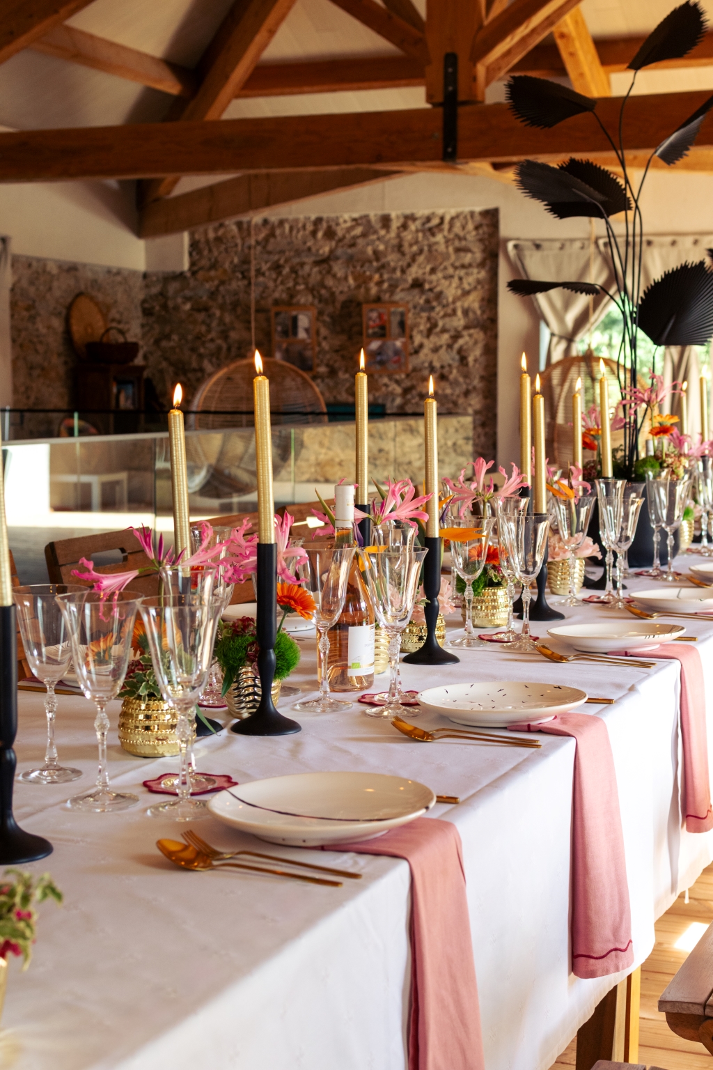 ORGANISATION CORPORATE DINER-VIGNOBLE-DEGUSTATION-DE-VINS-EXCLUSIF-IMMERSIF-VIGNOBLE-AGENCE-HEDONISTERIE