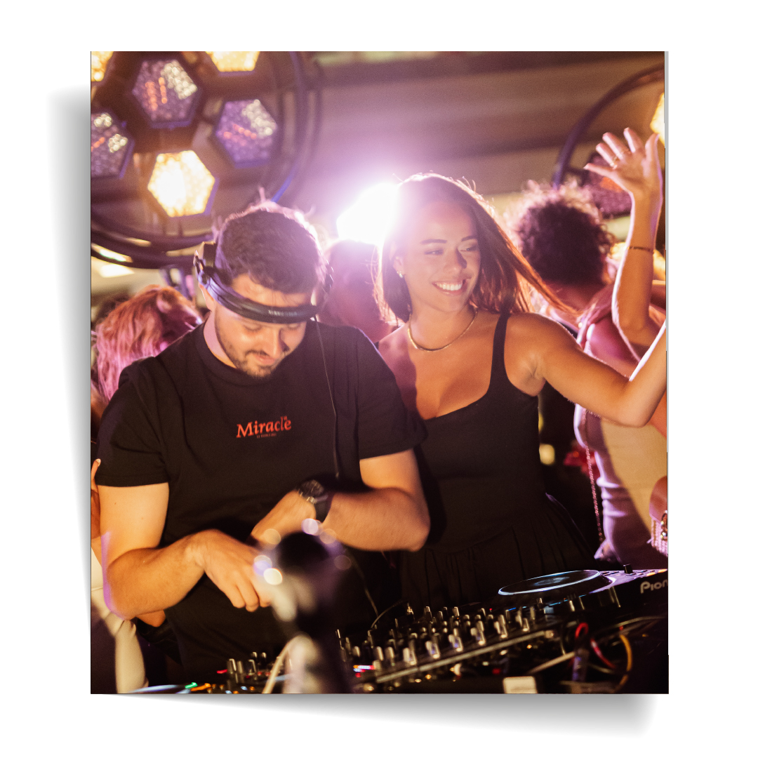 PRIVATE EVENTS REVEILLON DE JOUR DE L AN AGENCE HEDONISTERIE